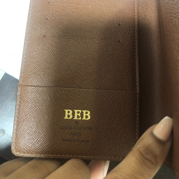 Louis Vuitton wallet - Picture 2 of 3